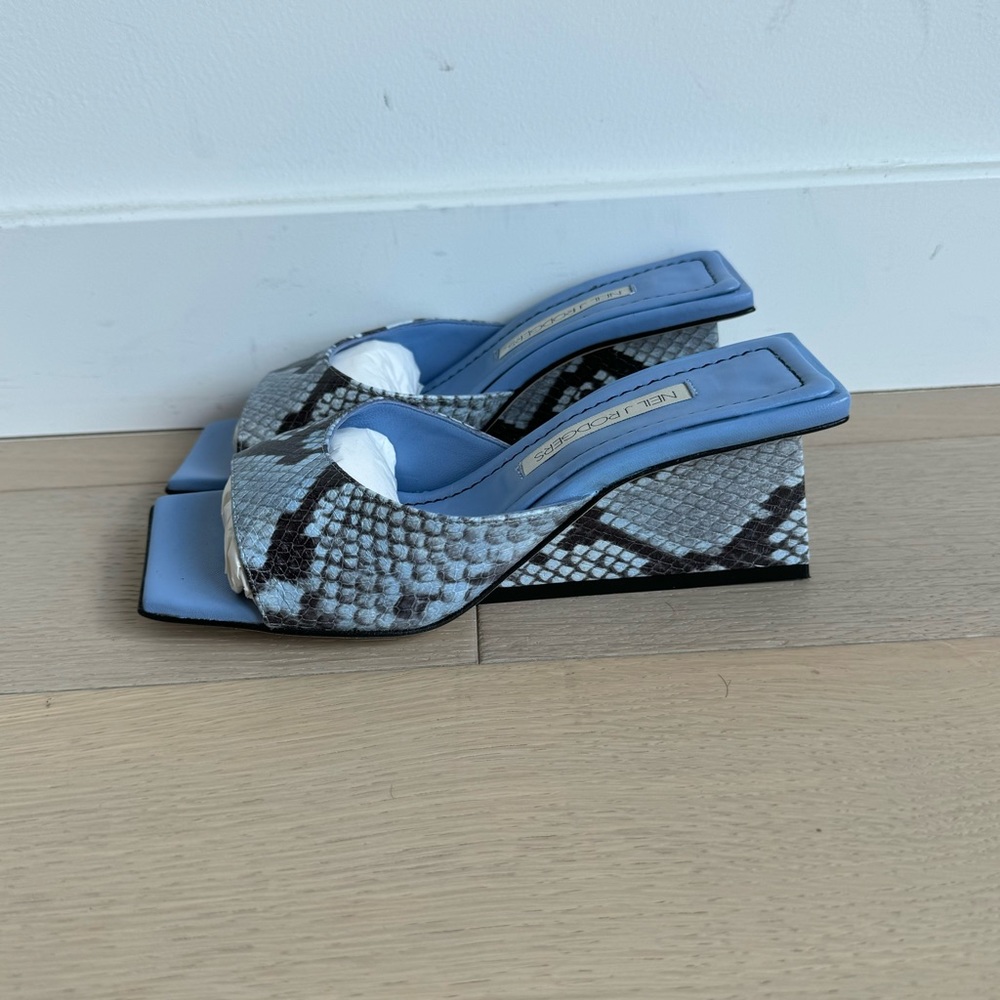 Neil J Rodgers - Blue Python Geo Wedge Size 35 - image 1